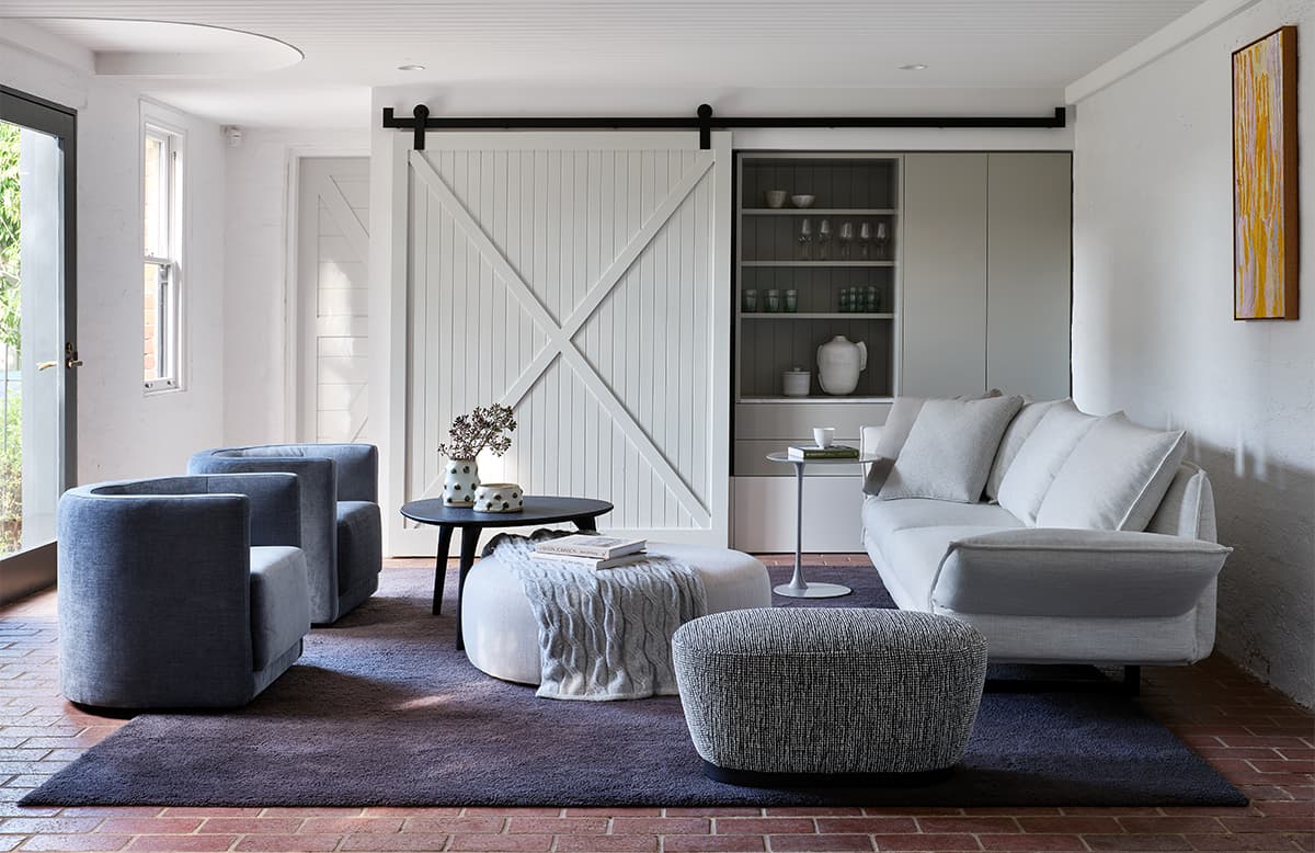 Picture of Est Living: Furniture designs for small spaces | KING