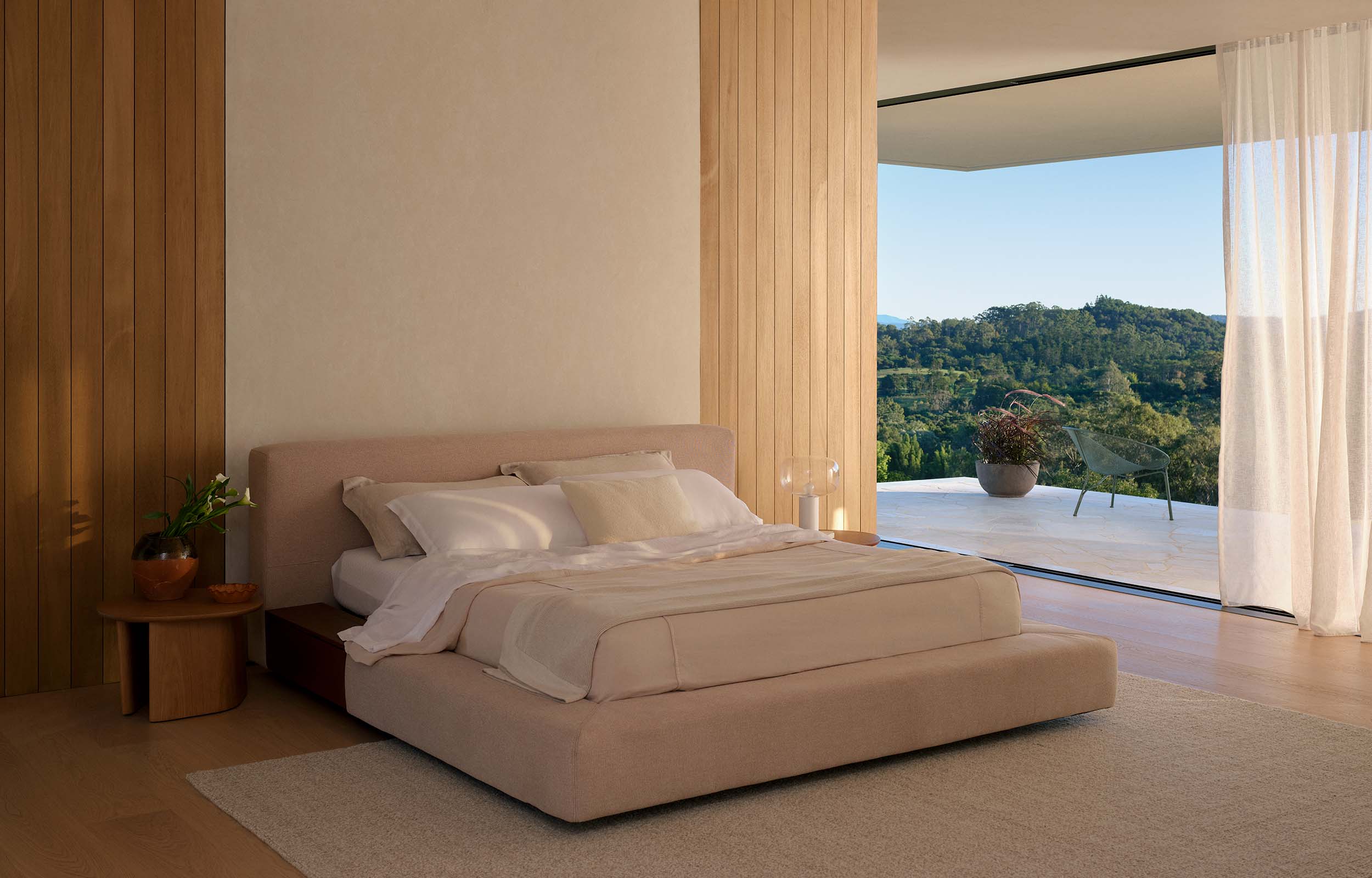 Jasper Deluxe Motion Bed Queen Size with Smart Pockets™