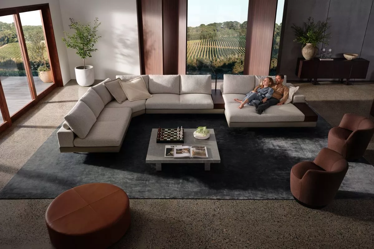 9 Expert-Approved Ideas For Styling A Grey Sofa | King Living